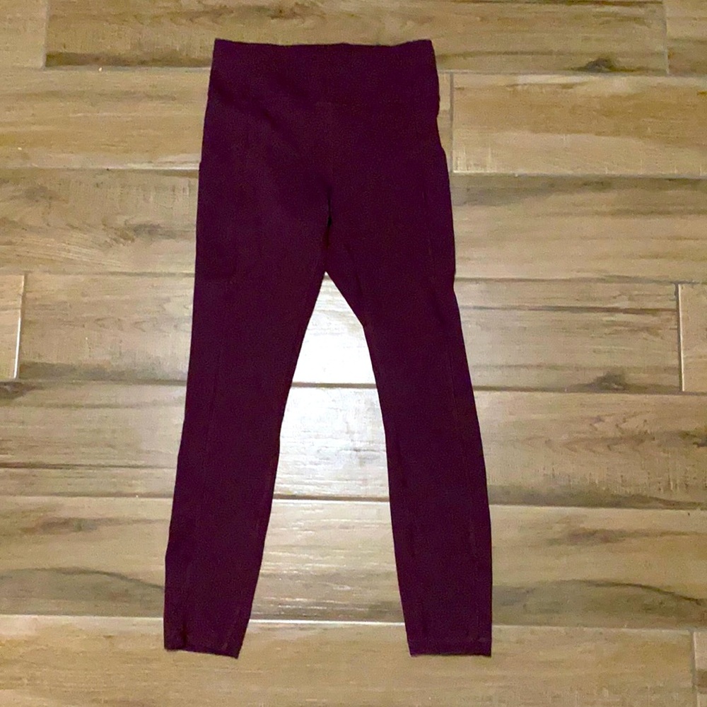 Lululemon invigorate legging.